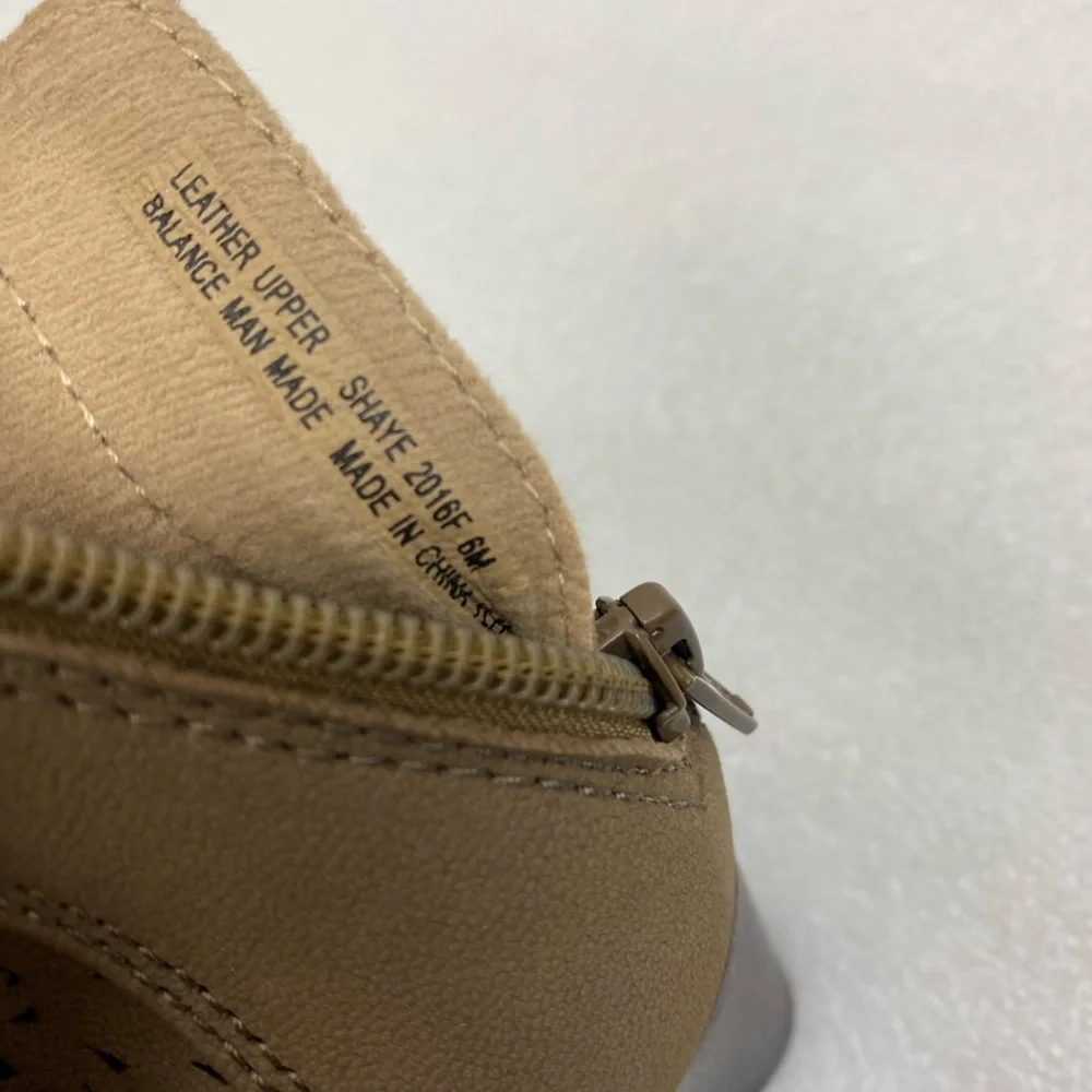 Earth Origins Shaye Taupe Khaki Tan Neutral Heel Leather Laser cut Bootie Size 6